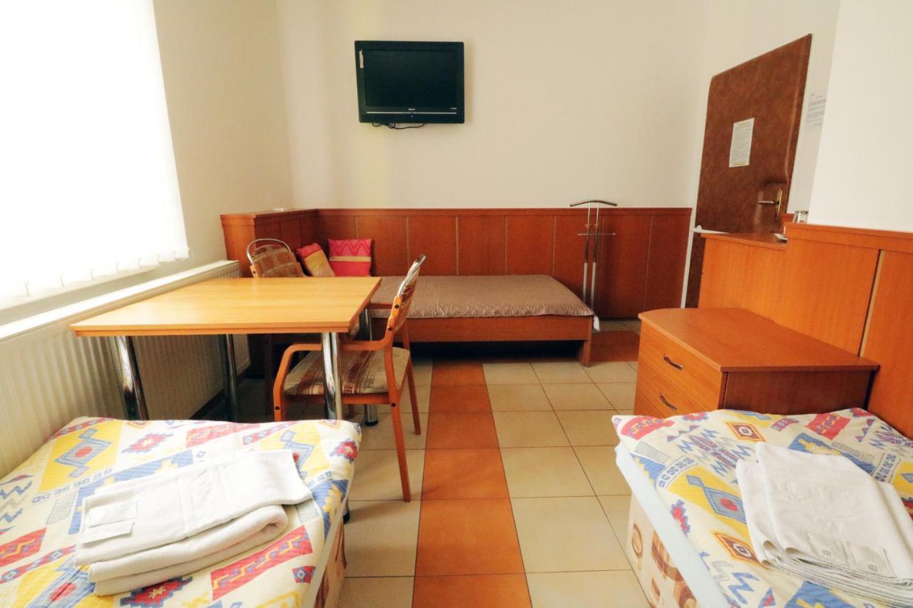 Hotel Penzion Hurka à Dolni Libchavy Extérieur photo